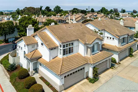 View/Area - 4640 Los Alamos Way #A, Oceanside, CA 92057 photo 8 of 11