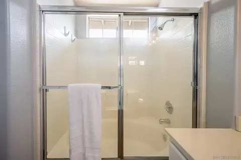 Bath - 4640 Los Alamos Way #A, Oceanside, CA 92057 photo 4 of 4