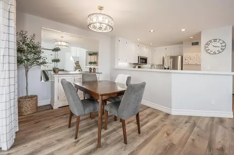 Dining - 4640 Los Alamos Way #A, Oceanside, CA 92057 photo 1 of 1