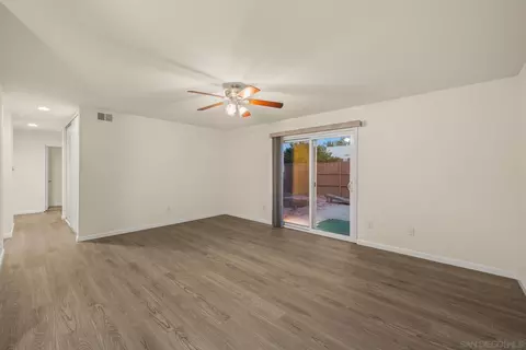 Living - 2155 E Washington Ave, Escondido, CA 92027 photo 10 of 11