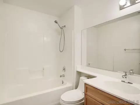 Bath - 10214 Daybreak Ln #5, Santee, CA 92071 photo 1 of 5