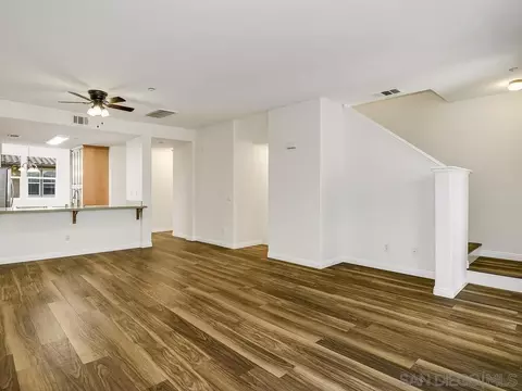 Living - 10214 Daybreak Ln #5, Santee, CA 92071 photo 4 of 5