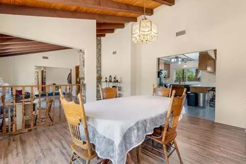25980 Forest Dr, Escondido, CA 92026 photo 8