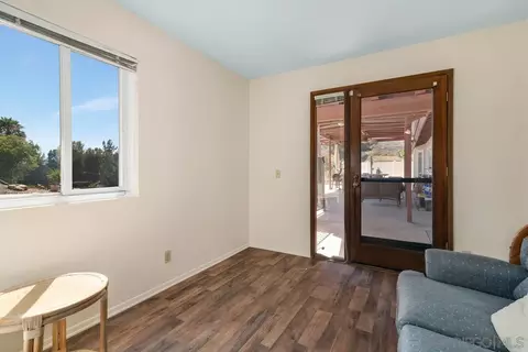 25980 Forest Dr, Escondido, CA 92026 photo 28