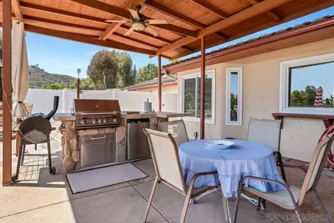 25980 Forest Dr, Escondido, CA 92026 photo 36