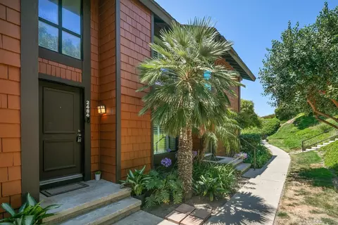 2464 Caminito Ocean Cv, Cardiff, CA 92007