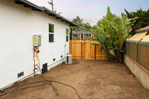 8210 Orchard Ave, La Mesa, CA 91942 photo 37
