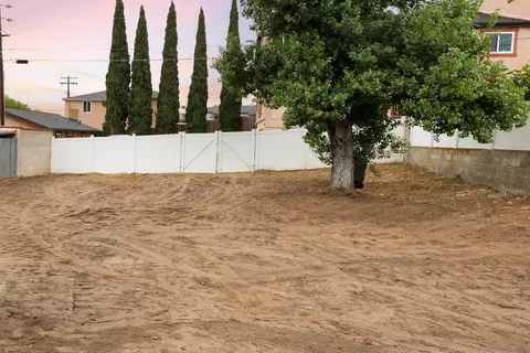 8210 Orchard Ave, La Mesa, CA 91942 photo 35