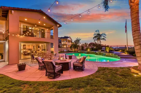 486 Sandalwood Ct, Encinitas, CA 92024