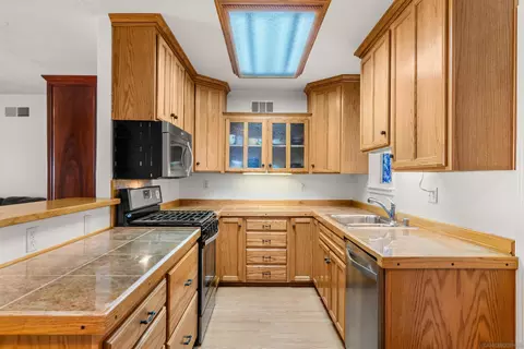 9447 Medina Dr, Santee, CA 92071 photo 11