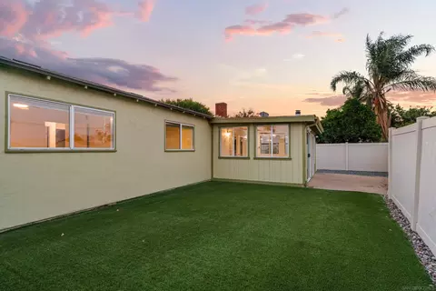 9447 Medina Dr, Santee, CA 92071 photo 4