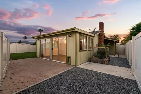 9447 Medina Dr, Santee, CA 92071 photo 5