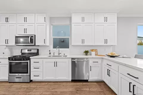 4225 J St, San Diego, CA 92102