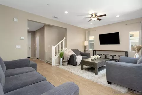 259 Oberlander Way, Fallbrook, CA 92028 photo 5