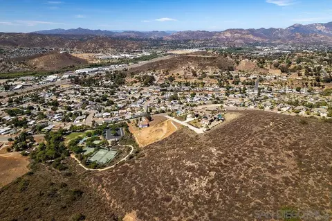 shadow hill rd, Santee, CA 92071 photo 8