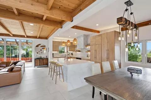 Kitchen - 1047 Highland Dr, Del Mar, CA 92014 photo 5 of 7