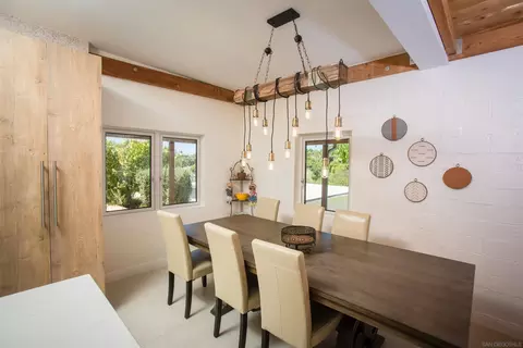 Dining - 1047 Highland Dr, Del Mar, CA 92014 photo 2 of 3