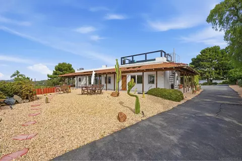 Exterior - 1047 Highland Dr, Del Mar, CA 92014 photo 22 of 30