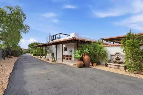 Exterior - 1047 Highland Dr, Del Mar, CA 92014 photo 23 of 30
