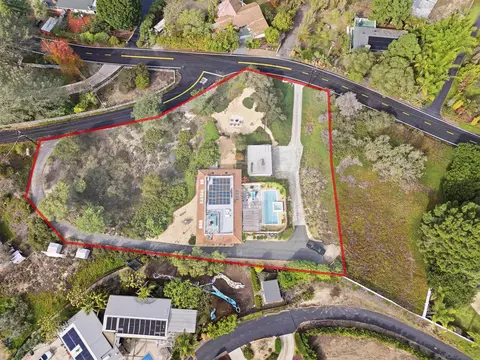 View/Area - 1047 Highland Dr, Del Mar, CA 92014 photo 3 of 6