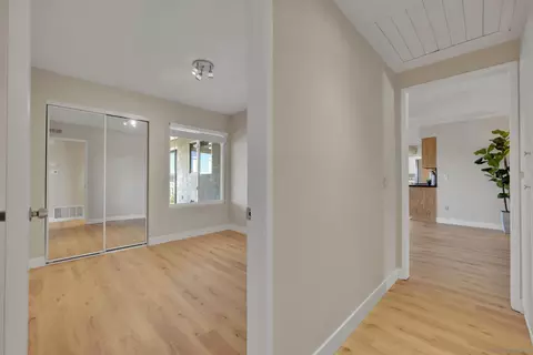 Entry Way - 13710 Ahwahnee Way, Poway, CA 92064 photo 3 of 3