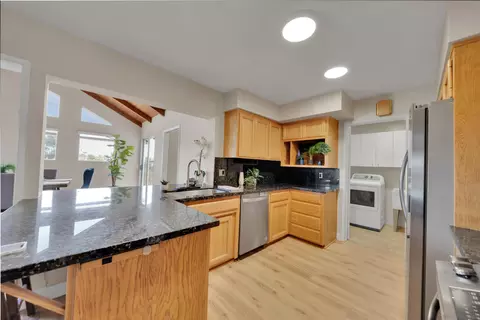 Kitchen - 13710 Ahwahnee Way, Poway, CA 92064 photo 3 of 3