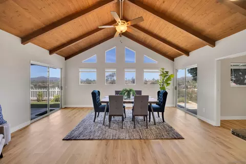 Dining - 13710 Ahwahnee Way, Poway, CA 92064 photo 3 of 4