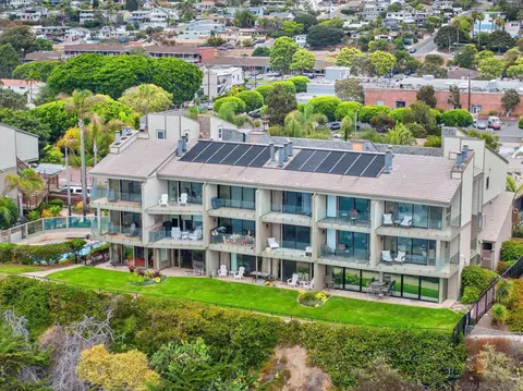 View/Area - 337 W I St, Encinitas, CA 92024 photo 13 of 15