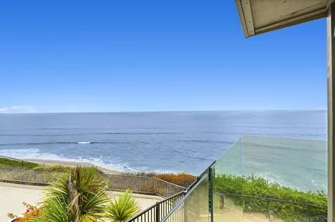View/Area - 337 W I St, Encinitas, CA 92024 photo 2 of 15