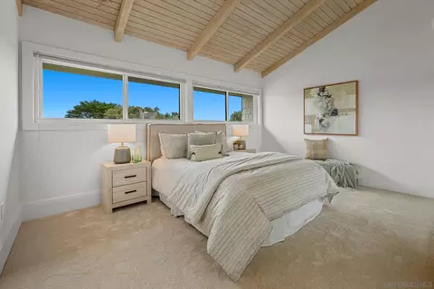 Bedroom - 337 W I St, Encinitas, CA 92024 photo 1 of 5