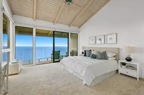 Bedroom - 337 W I St, Encinitas, CA 92024 photo 3 of 5