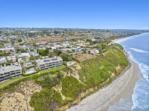 View/Area - 337 W I St, Encinitas, CA 92024 photo 10 of 15