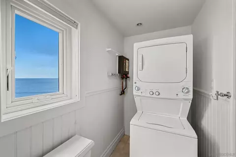Other - 337 W I St, Encinitas, CA 92024 photo 4 of 8
