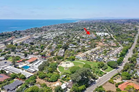 View/Area - 579 Hygeia Ave #A, Encinitas, CA 92024 photo 3 of 4
