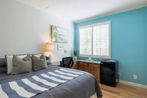 Bedroom - 1265 Veronica Ct, Carlsbad, CA 92011 photo 1 of 4