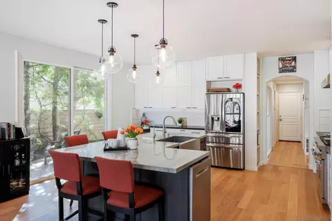 Kitchen - 1265 Veronica Ct, Carlsbad, CA 92011 photo 3 of 6