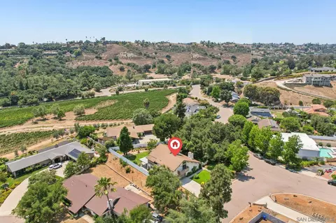View/Area - 2807 Carlton Way, Fallbrook, CA 92028 photo 1 of 1