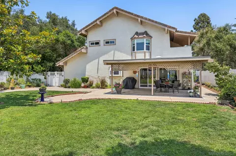 Exterior - 2807 Carlton Way, Fallbrook, CA 92028 photo 5 of 5