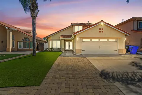 11629 Thomas Hayes Ln, San Diego, CA 92126