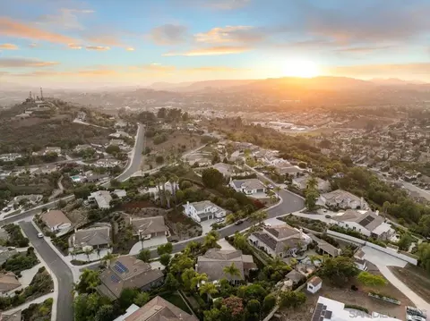 View/Area - 1652 Daybreak Pl, Escondido, CA 92027 photo 10 of 12