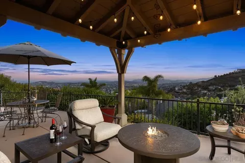1652 Daybreak Pl, Escondido, CA 92027