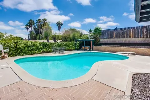 1438 Moon Rd, Vista, CA 92083 photo 42