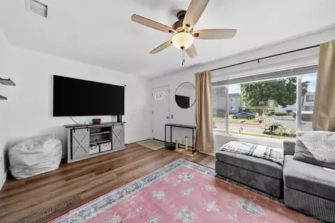 Living - 9416 Carlton Oaks Dr #E, Santee, CA 92071 photo 2 of 2
