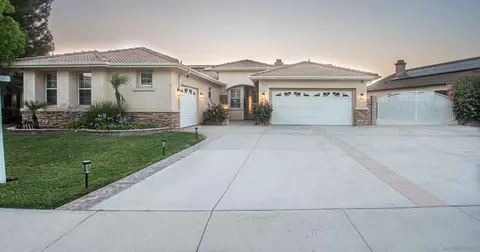 28371 Evening Star Dr, Menifee, CA 92585