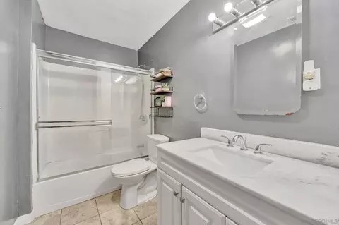 Bath - 9129 Prospect Ave, Santee, CA 92071 photo 1 of 2