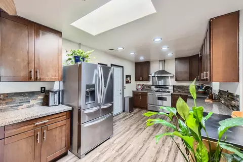 Kitchen - 9802 Settle Rd, Santee, CA 92071 photo 2 of 2