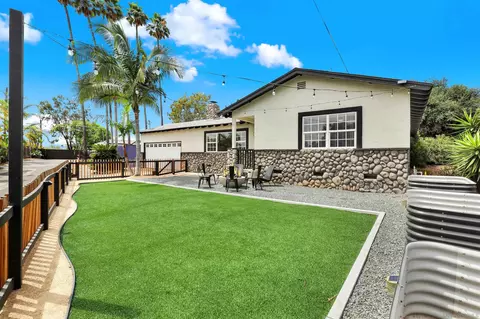 Exterior - 750 Smith Dr, Vista, CA 92084 photo 3 of 10