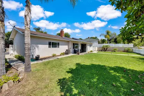 219 Potter, Fallbrook, CA 92028 photo 5