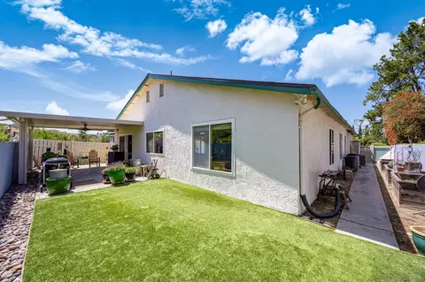 Exterior - 14543 High Pine St, Poway, CA 92064 photo 2 of 3