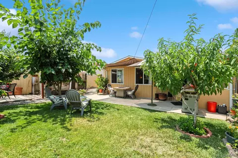 253 Holiday Way, Oceanside, CA 92057 photo 25